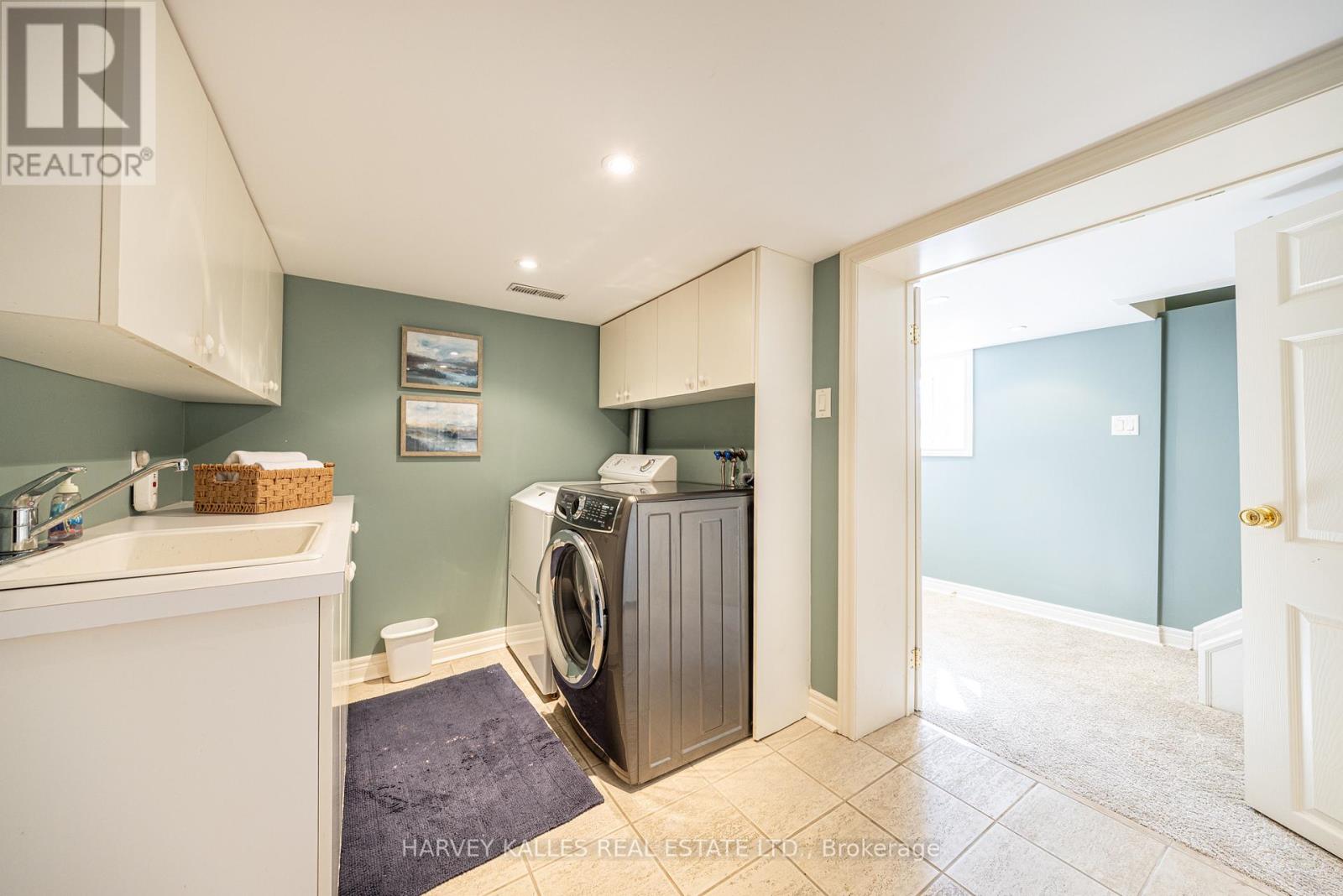 34 TARLTON ROAD