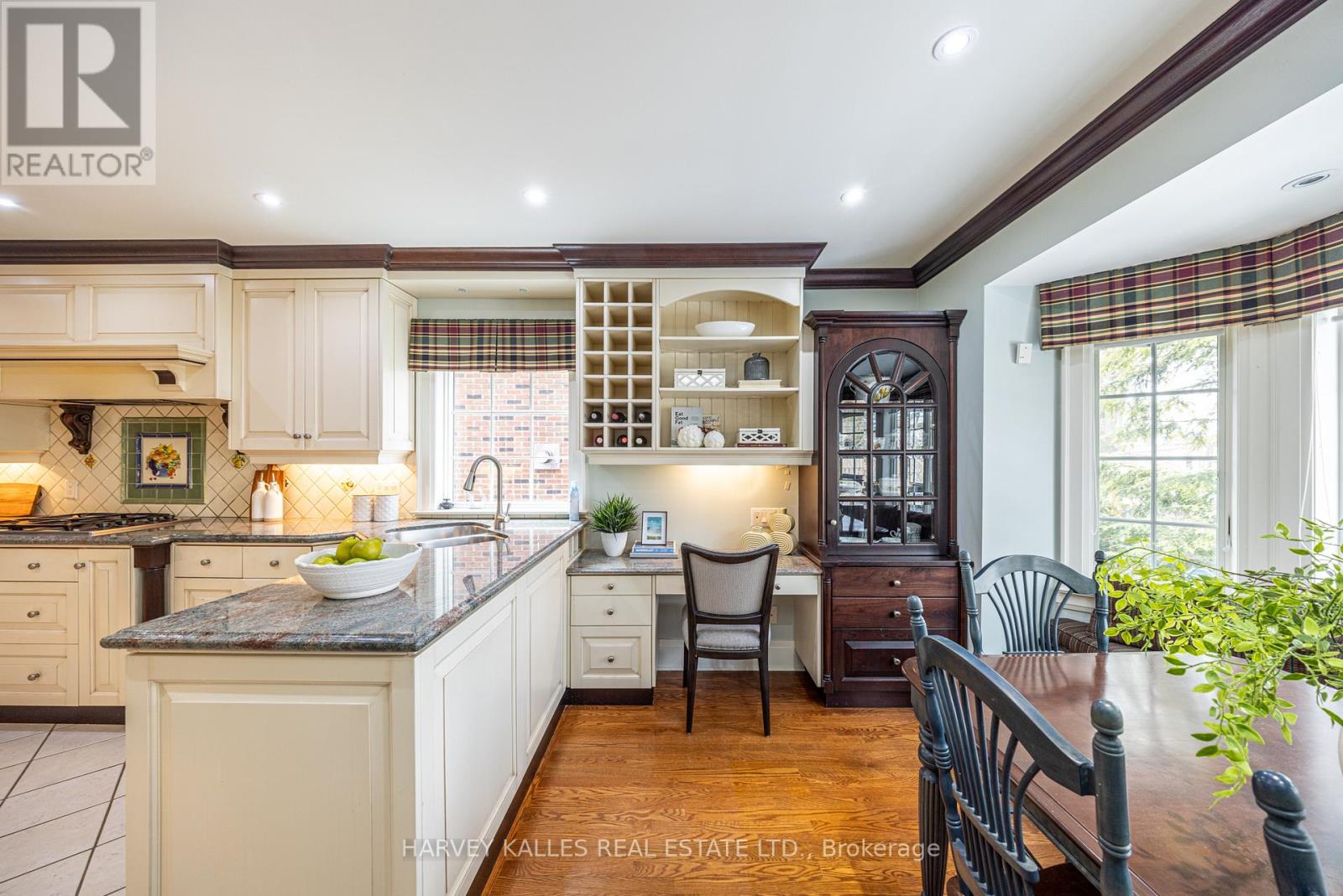 34 TARLTON ROAD