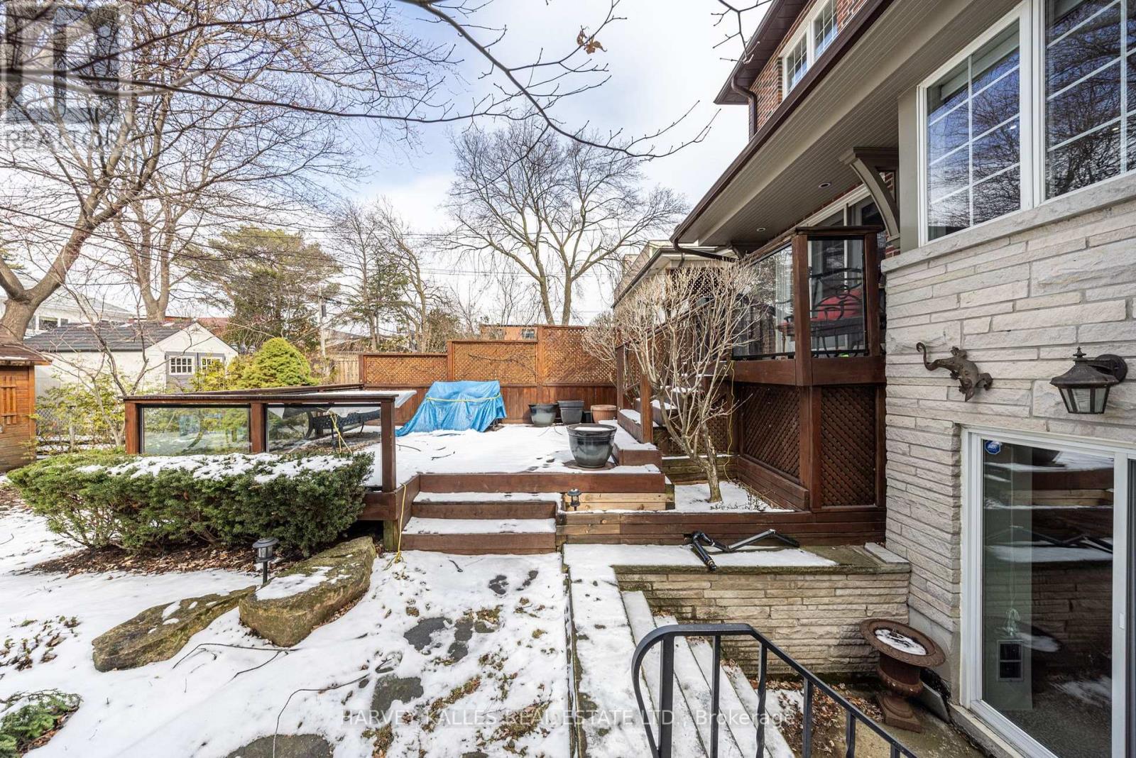 34 TARLTON ROAD