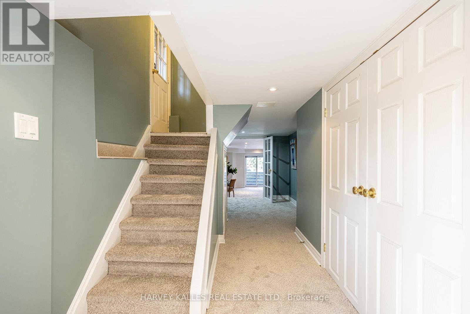34 TARLTON ROAD