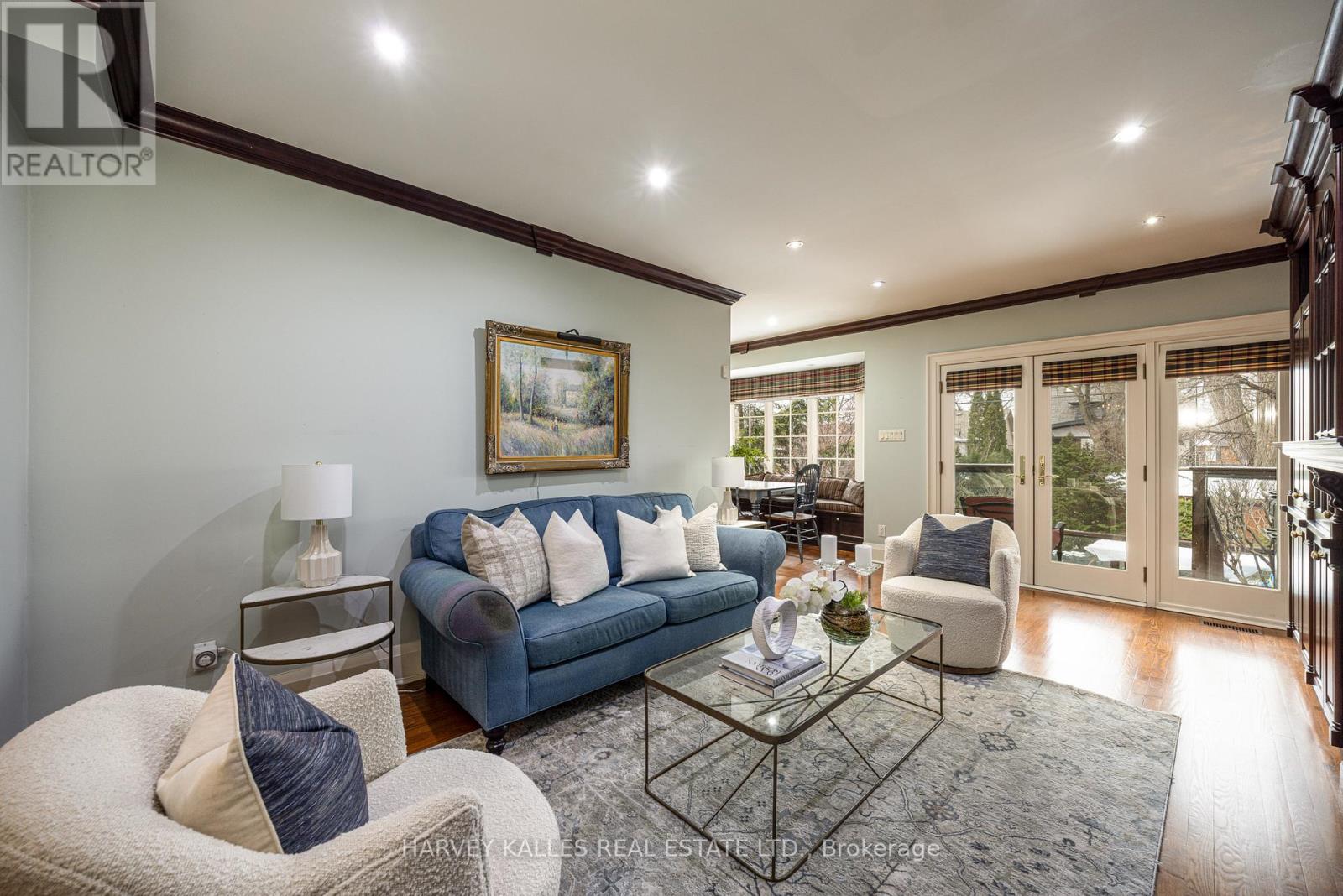 34 TARLTON ROAD