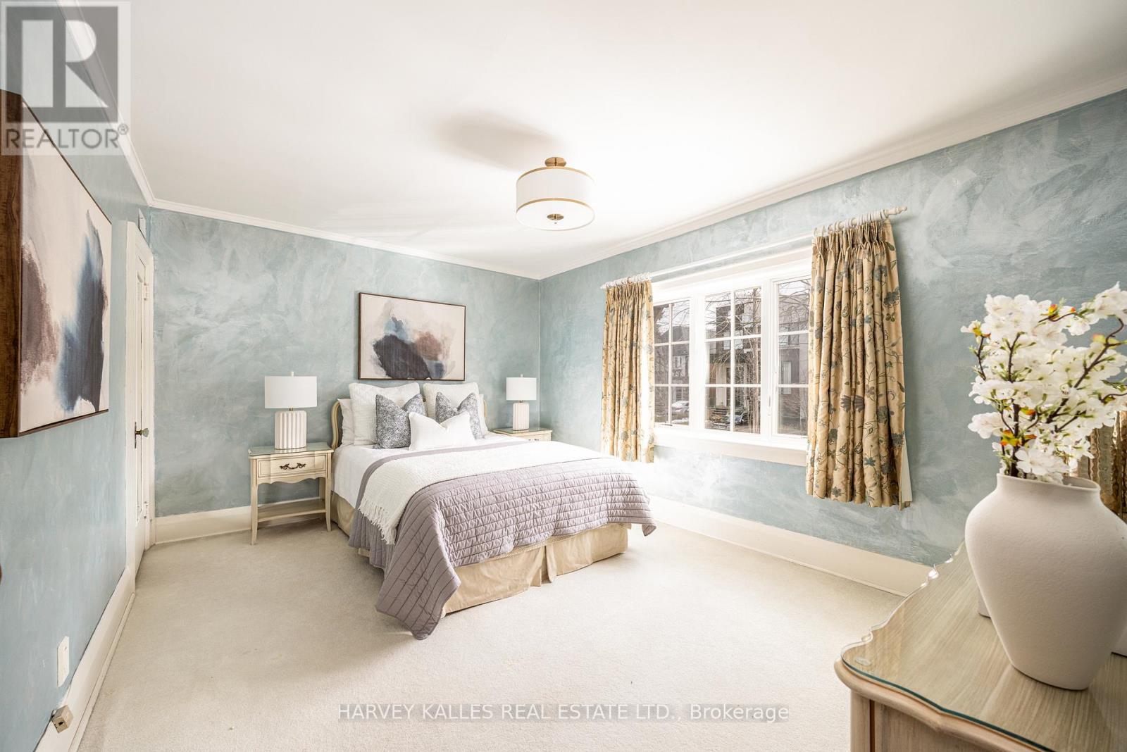 34 TARLTON ROAD