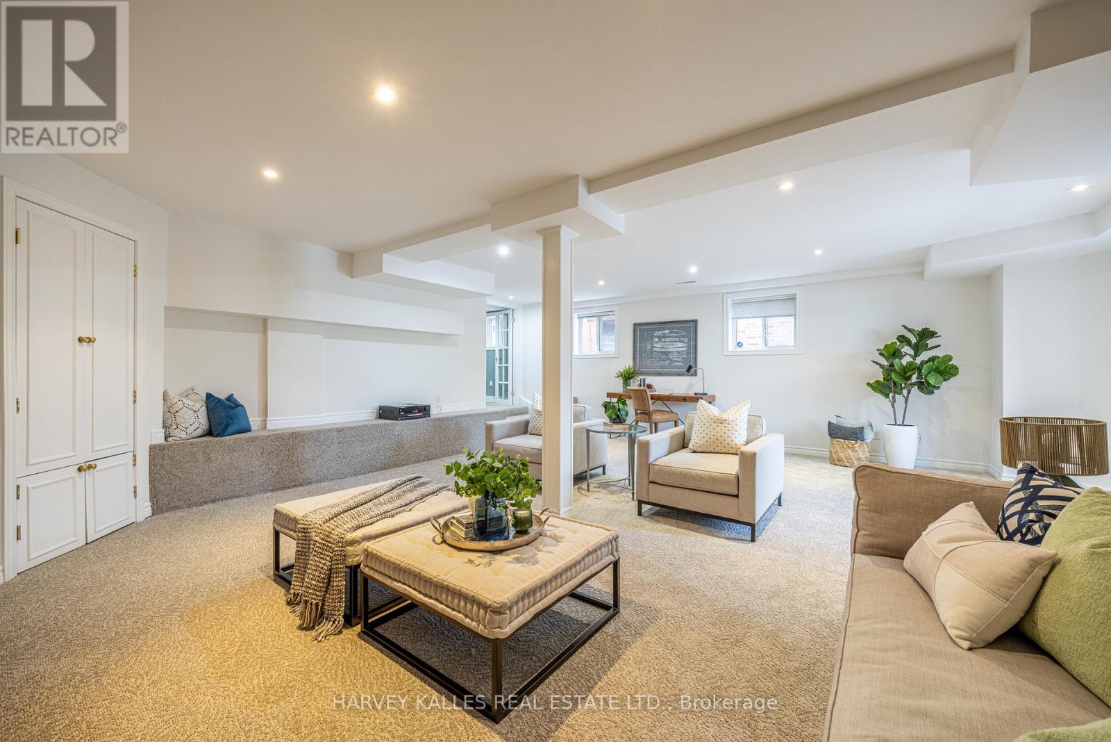 34 TARLTON ROAD