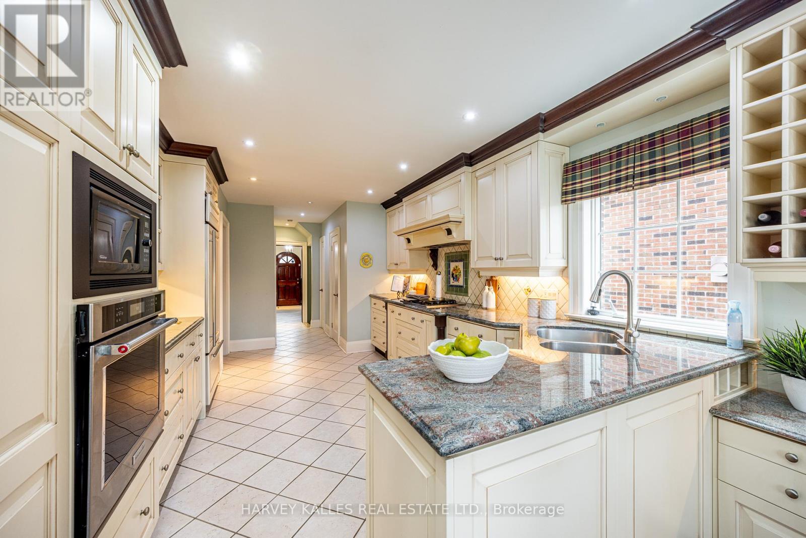 34 TARLTON ROAD