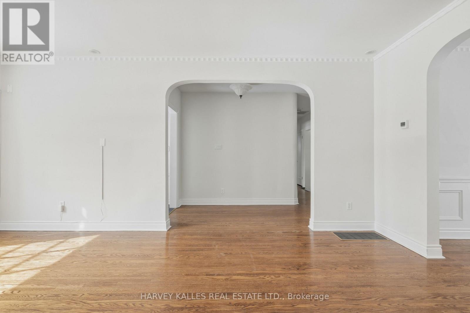 530 BLYTHWOOD ROAD