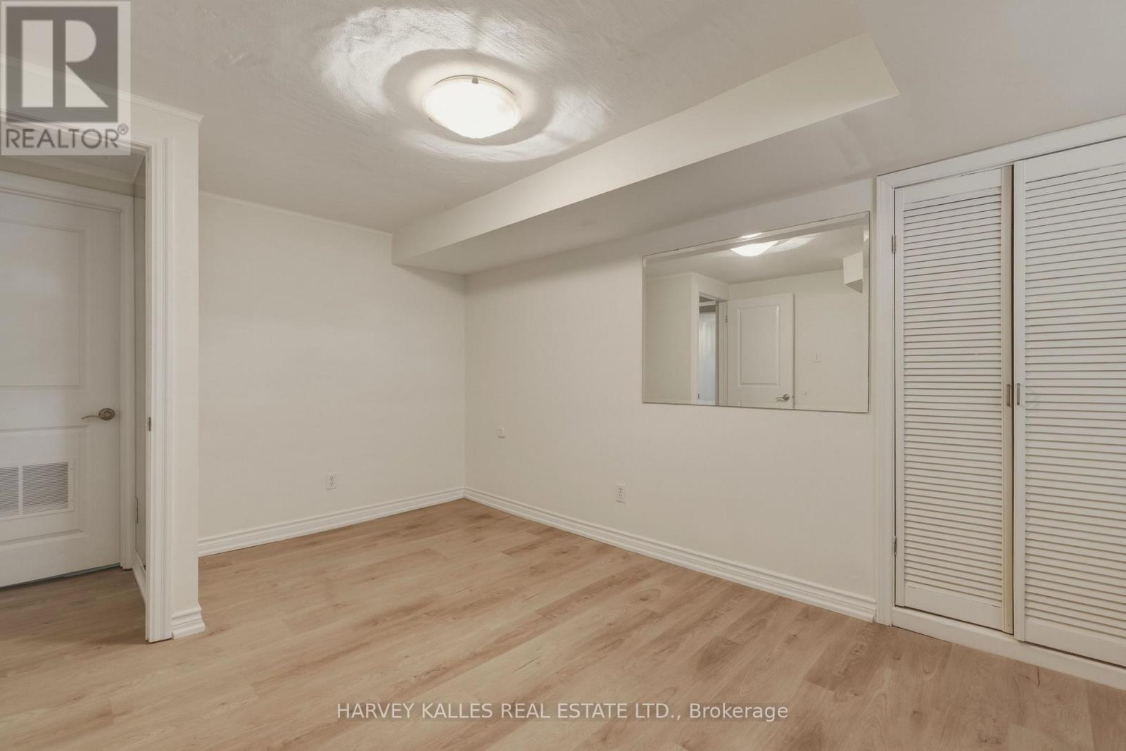 530 BLYTHWOOD ROAD