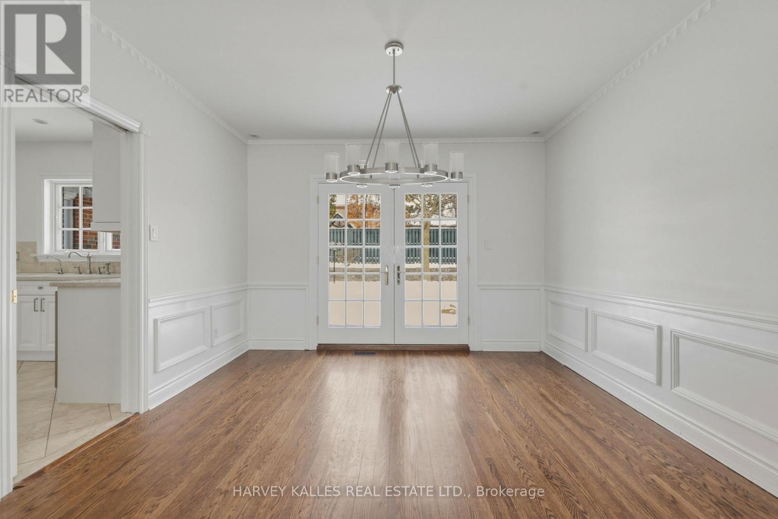 530 BLYTHWOOD ROAD