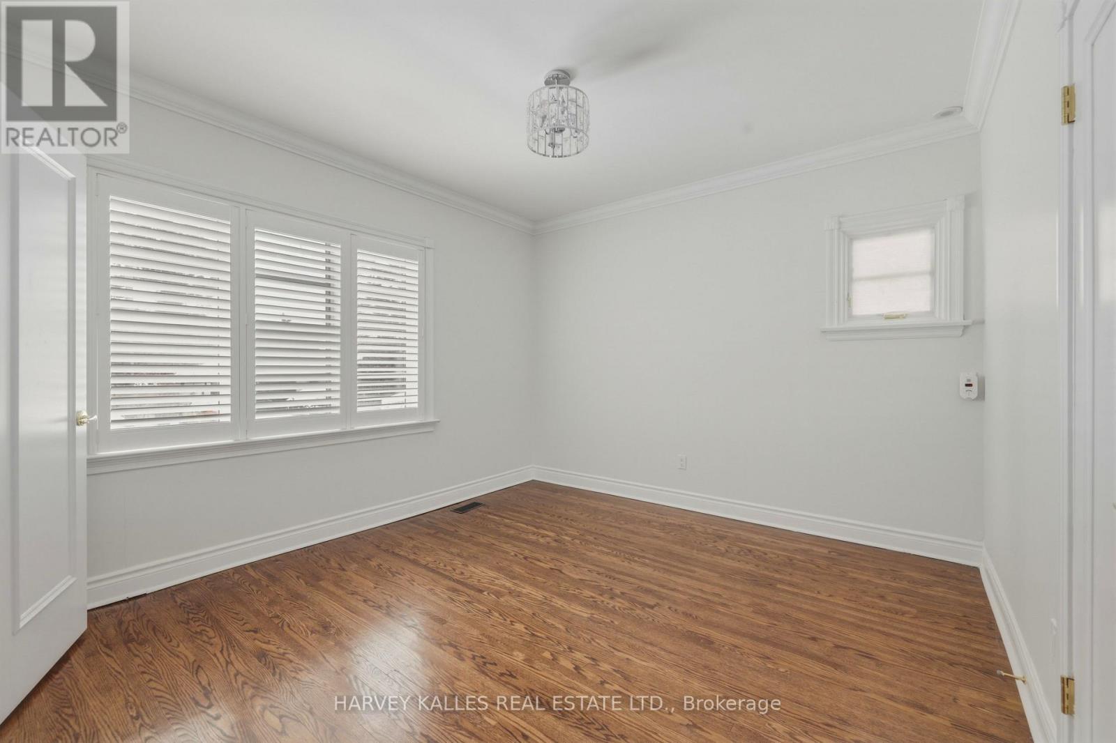 530 BLYTHWOOD ROAD