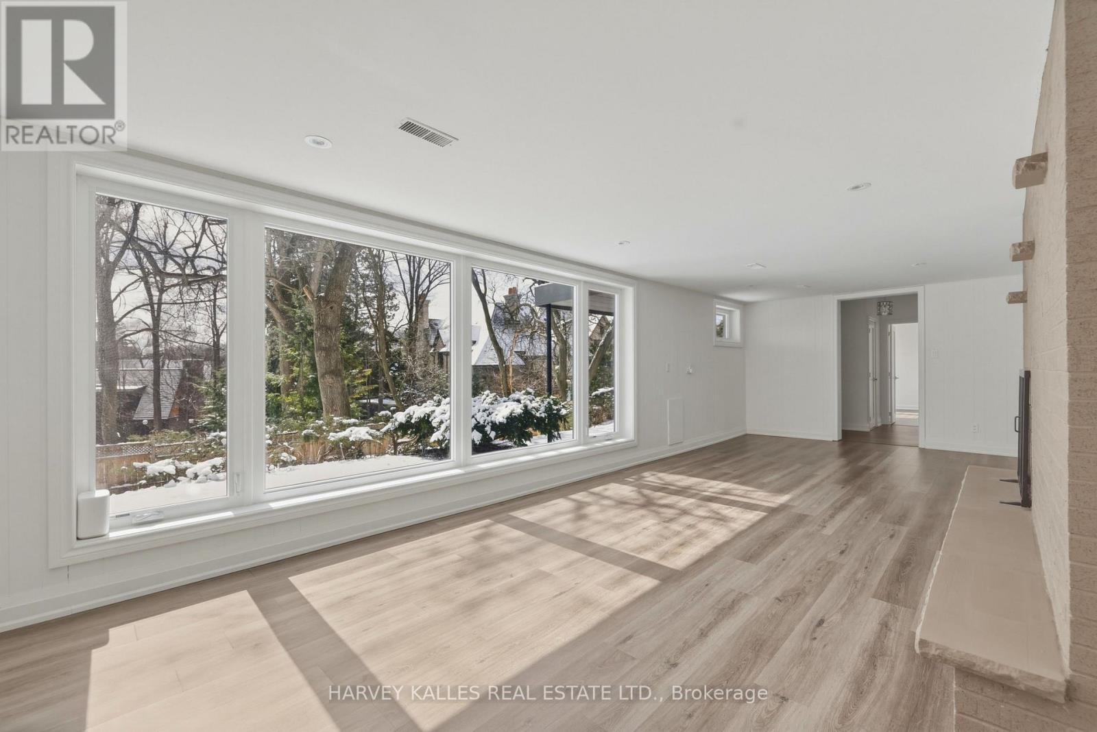 537 BLYTHWOOD ROAD