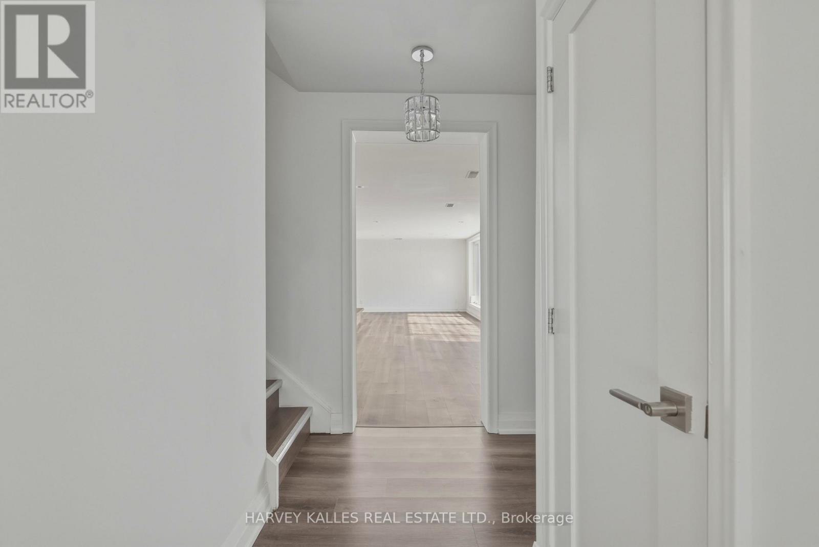 537 BLYTHWOOD ROAD