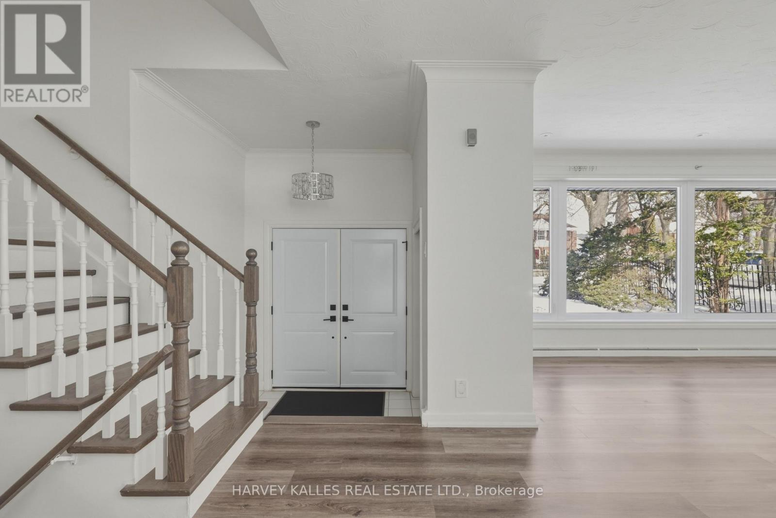537 BLYTHWOOD ROAD