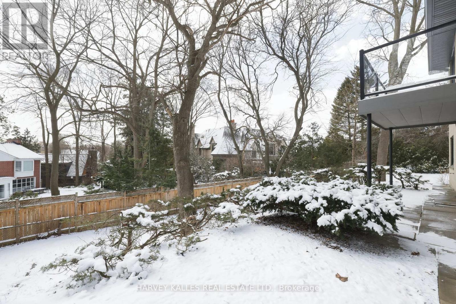 537 BLYTHWOOD ROAD