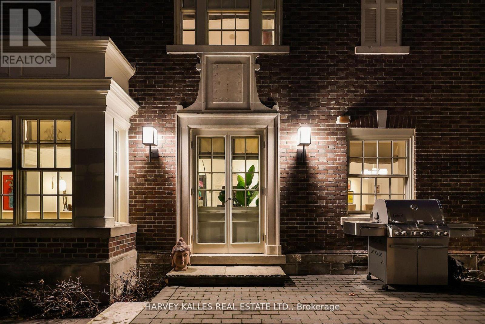 444 RUSSELL HILL ROAD