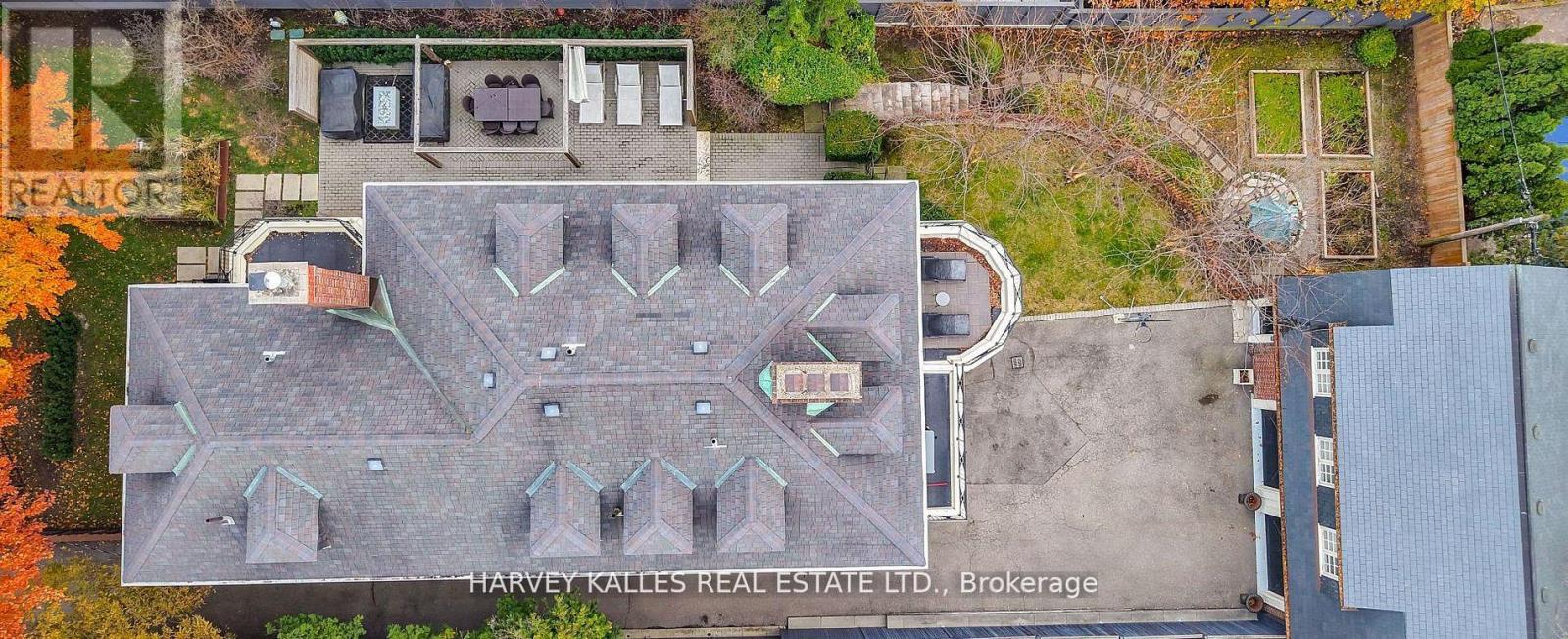 444 RUSSELL HILL ROAD