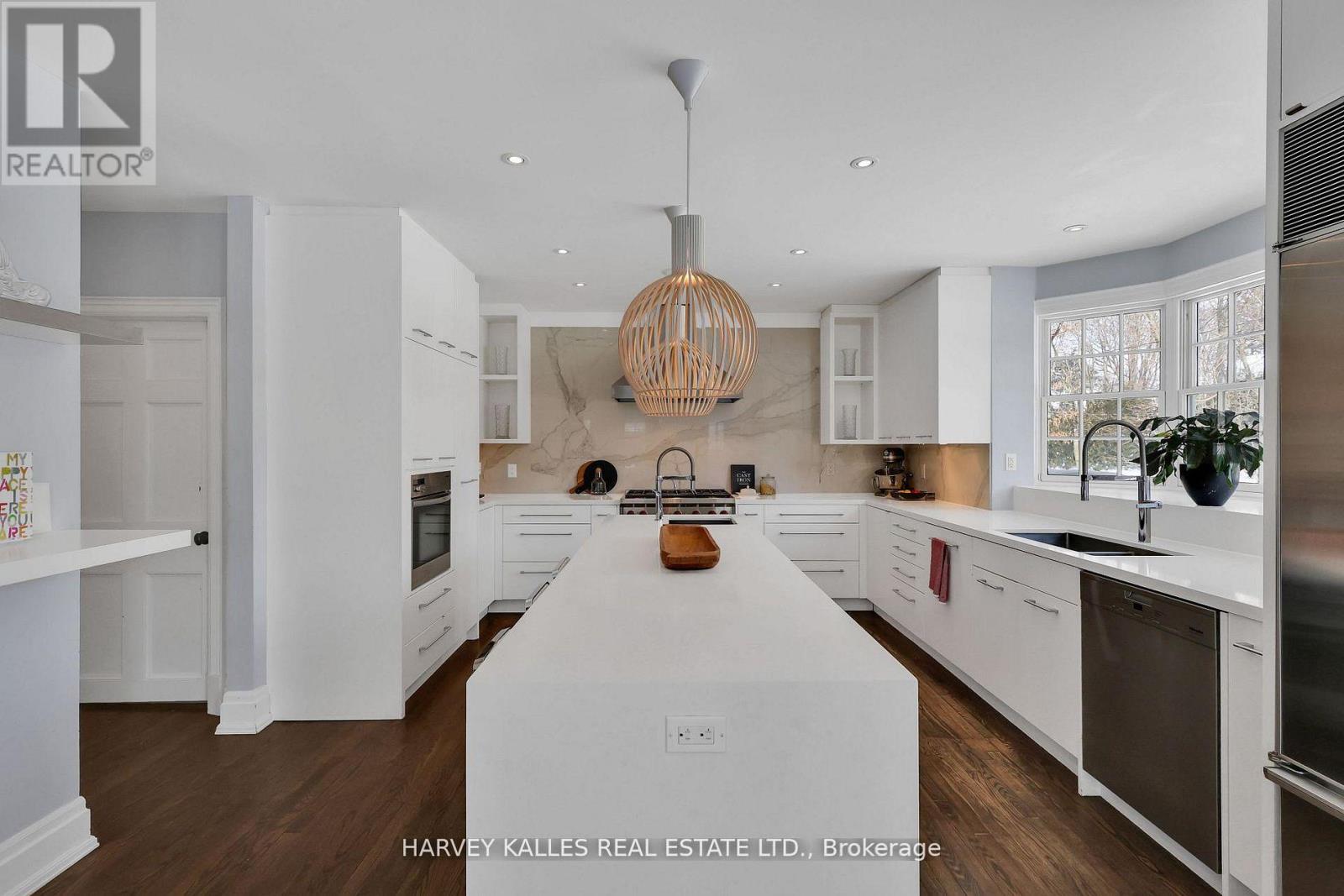 444 RUSSELL HILL ROAD