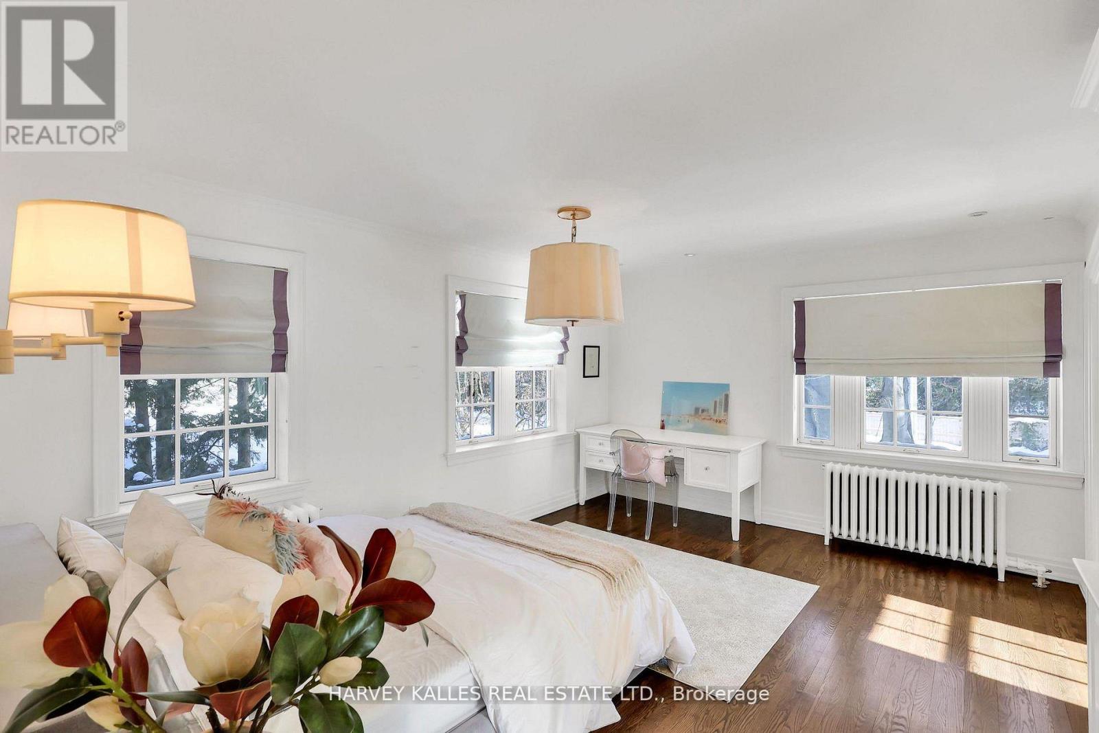 444 RUSSELL HILL ROAD