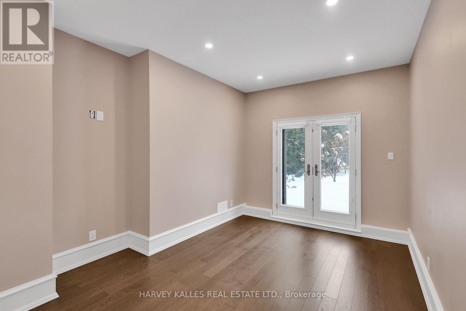 113 COLDSTREAM AVENUE