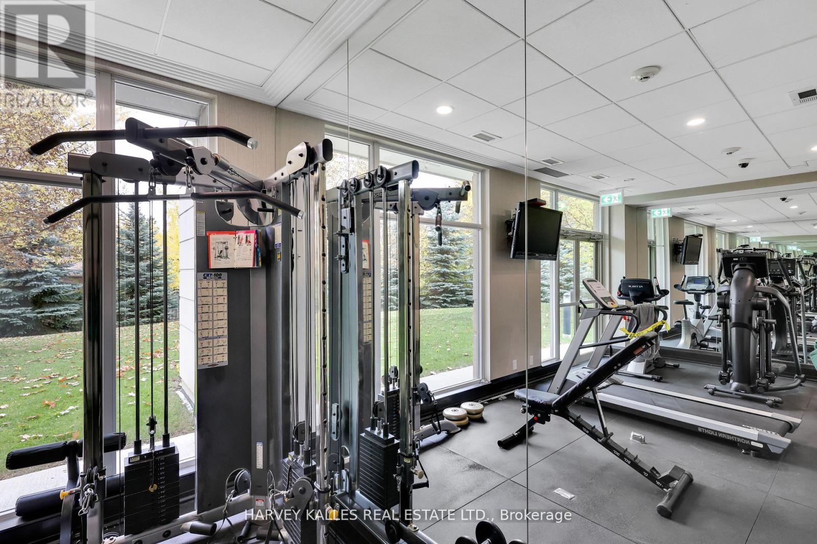 305 - 17 RUDDINGTON DRIVE