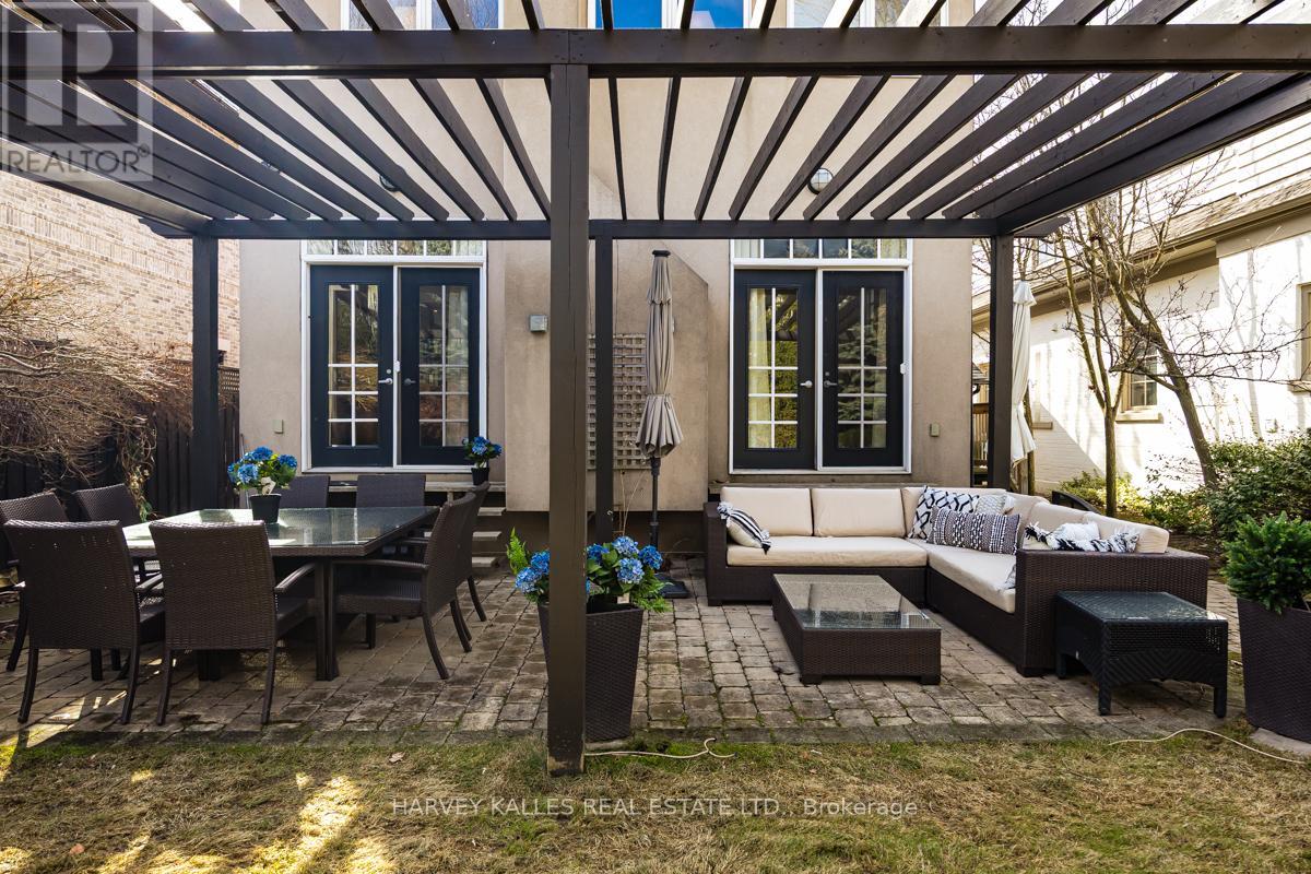 85 KIMBARK BOULEVARD