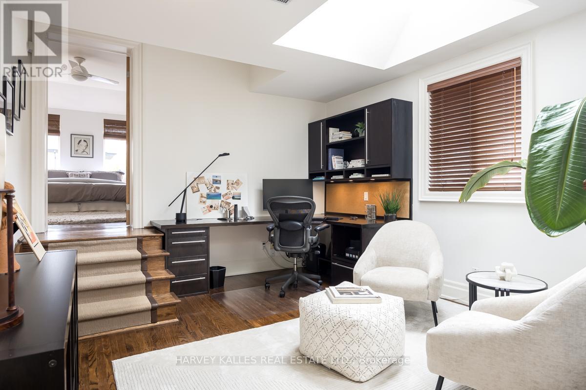 85 KIMBARK BOULEVARD