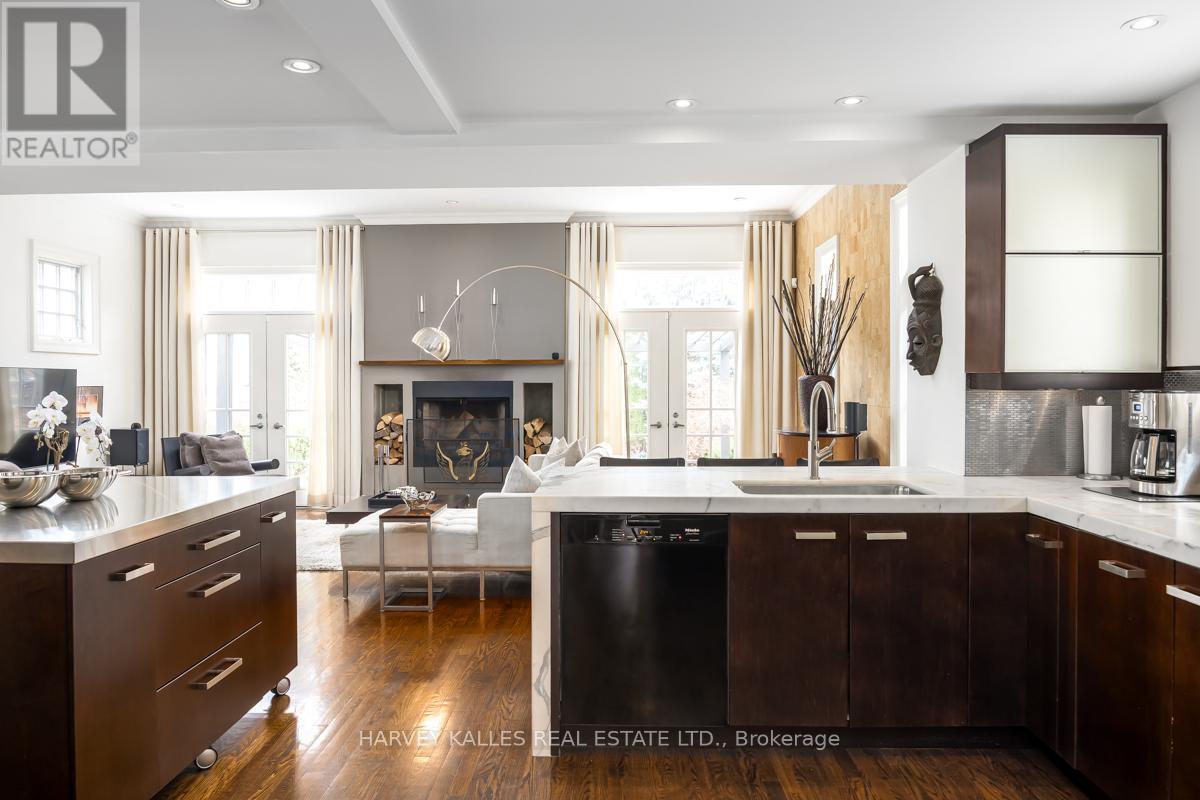 85 KIMBARK BOULEVARD