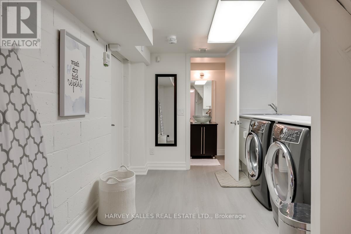 85 KIMBARK BOULEVARD