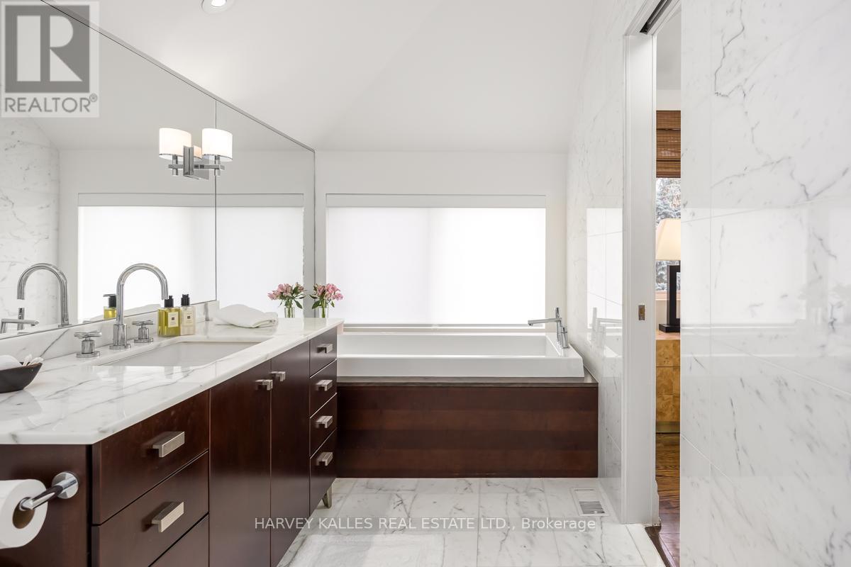 85 KIMBARK BOULEVARD