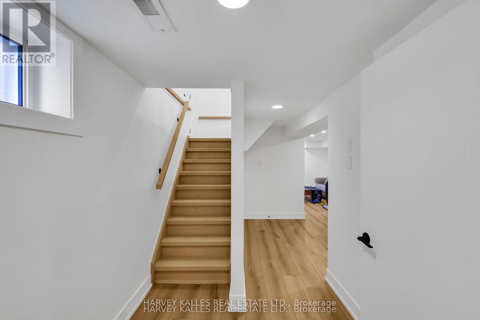 207 SUTHERLAND DRIVE