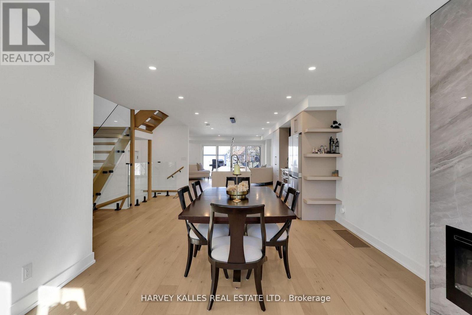207 SUTHERLAND DRIVE