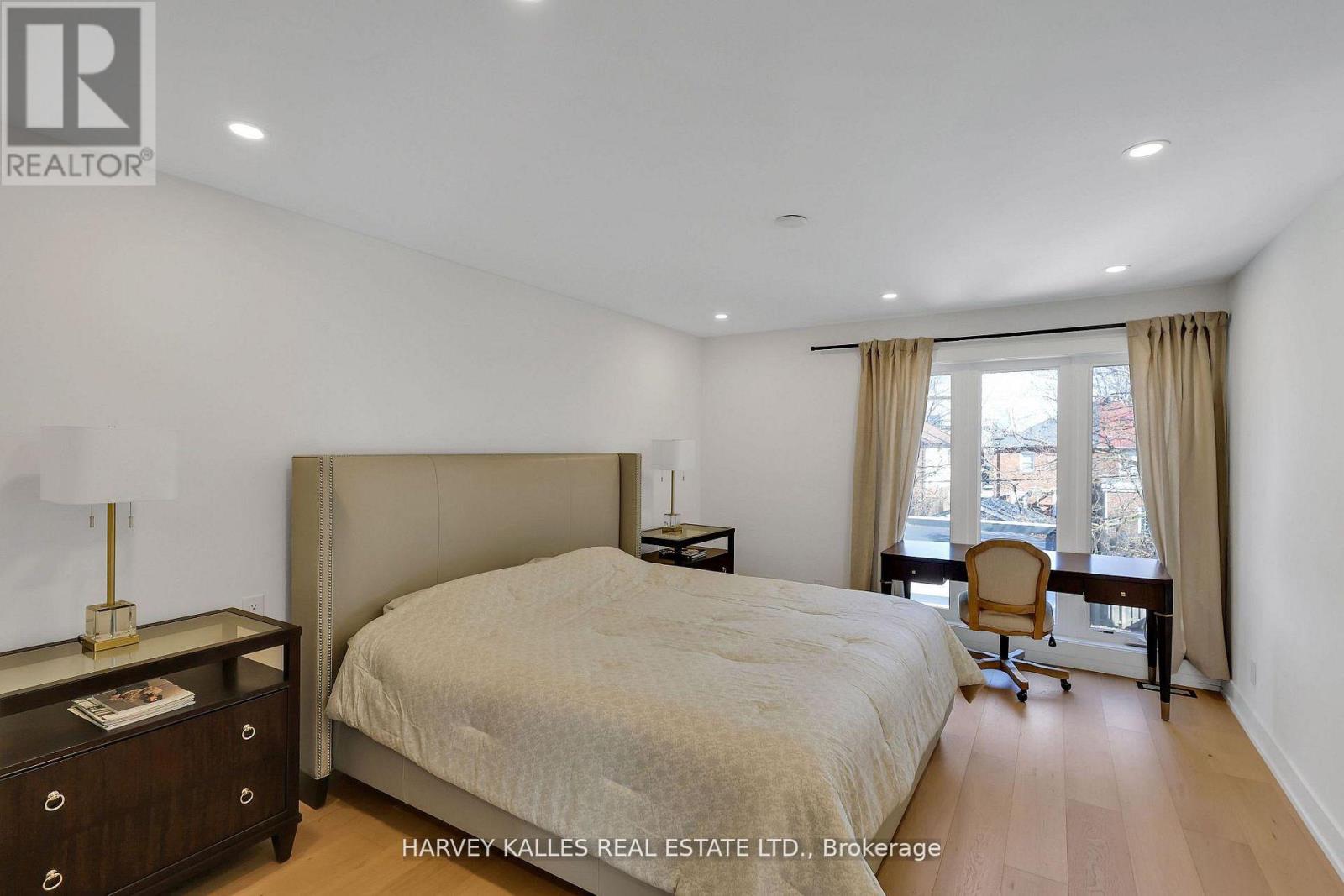 207 SUTHERLAND DRIVE