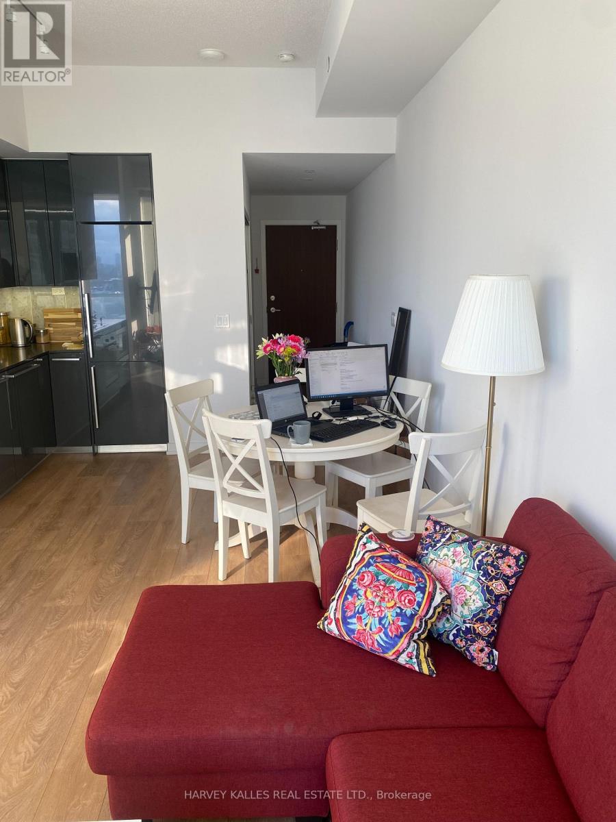 3202 - 115 MCMAHON DRIVE