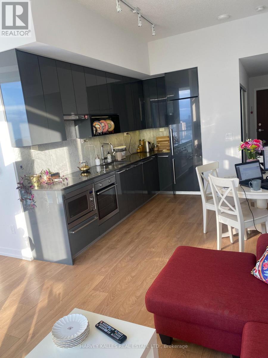 3202 - 115 MCMAHON DRIVE