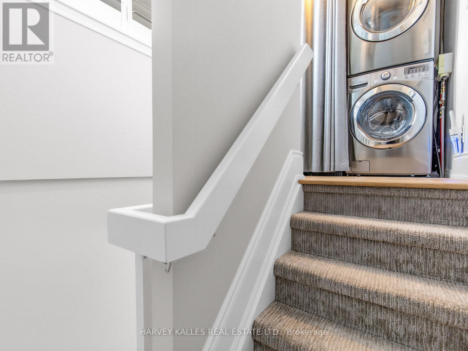 420 - 34 WESTERN BATTERY ROAD