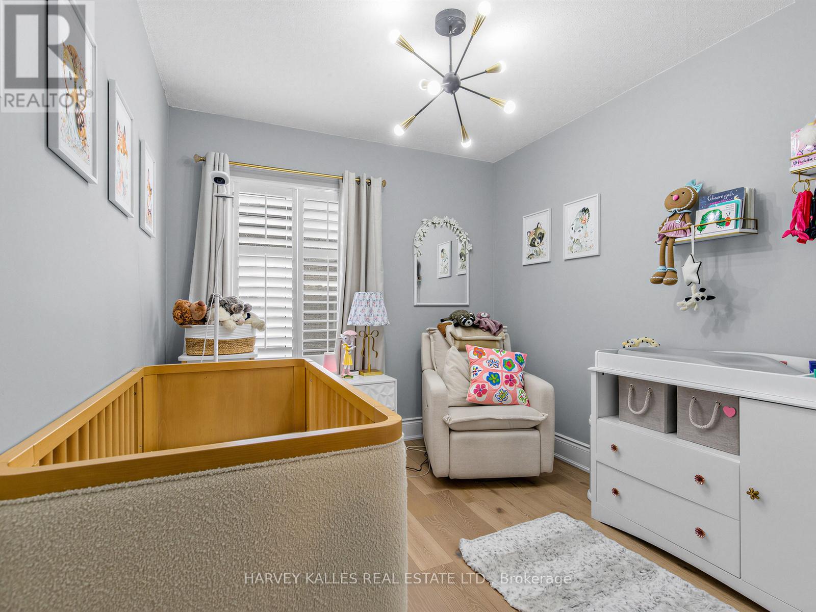 420 - 34 WESTERN BATTERY ROAD