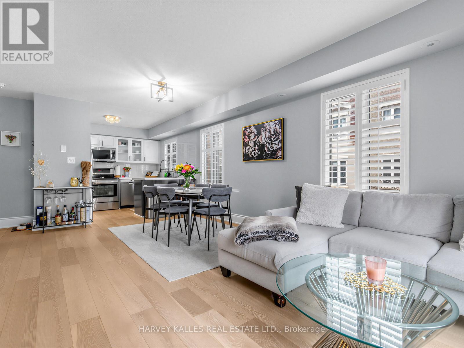 420 - 34 WESTERN BATTERY ROAD