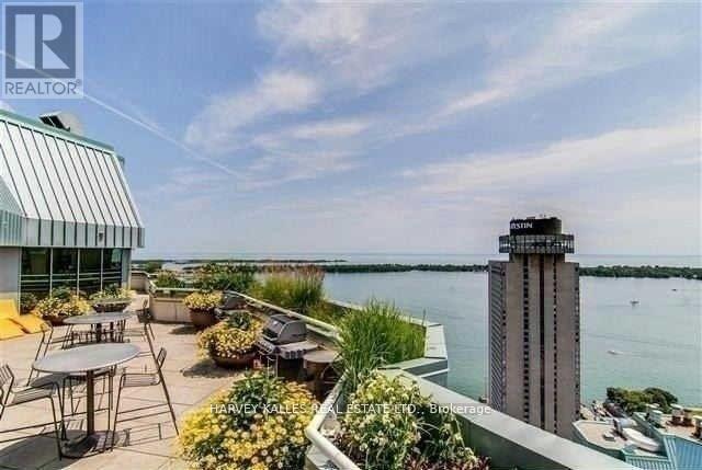 705 - 10 YONGE STREET