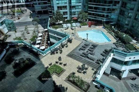 705 - 10 YONGE STREET