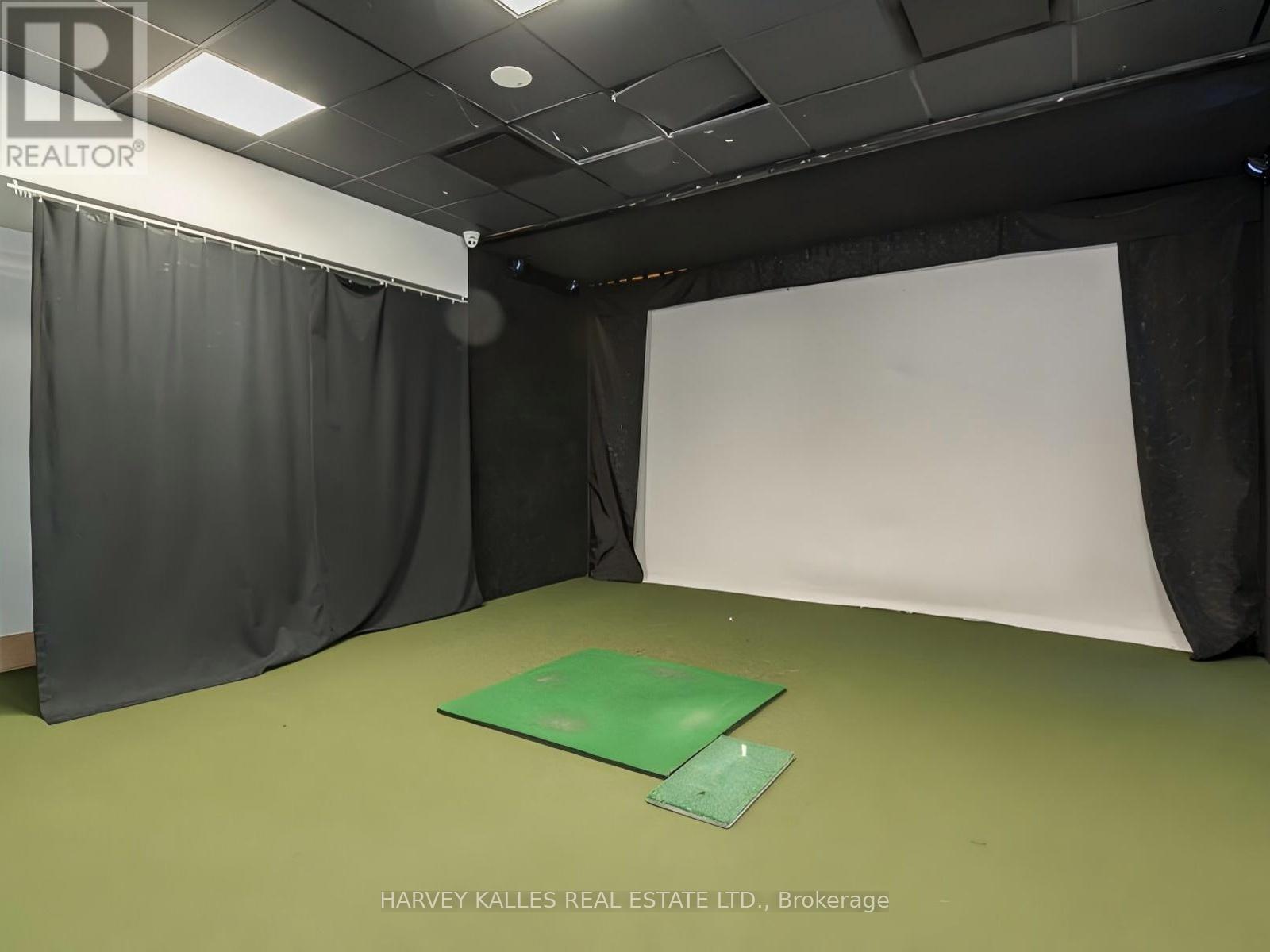 705 - 10 YONGE STREET