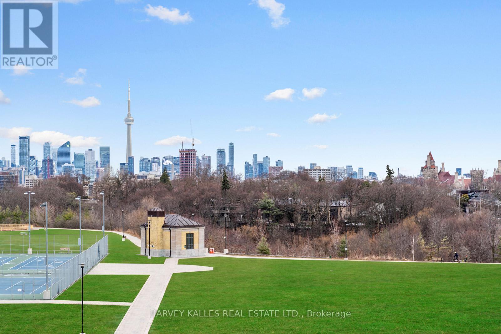 511 - 6 PARKWOOD AVENUE