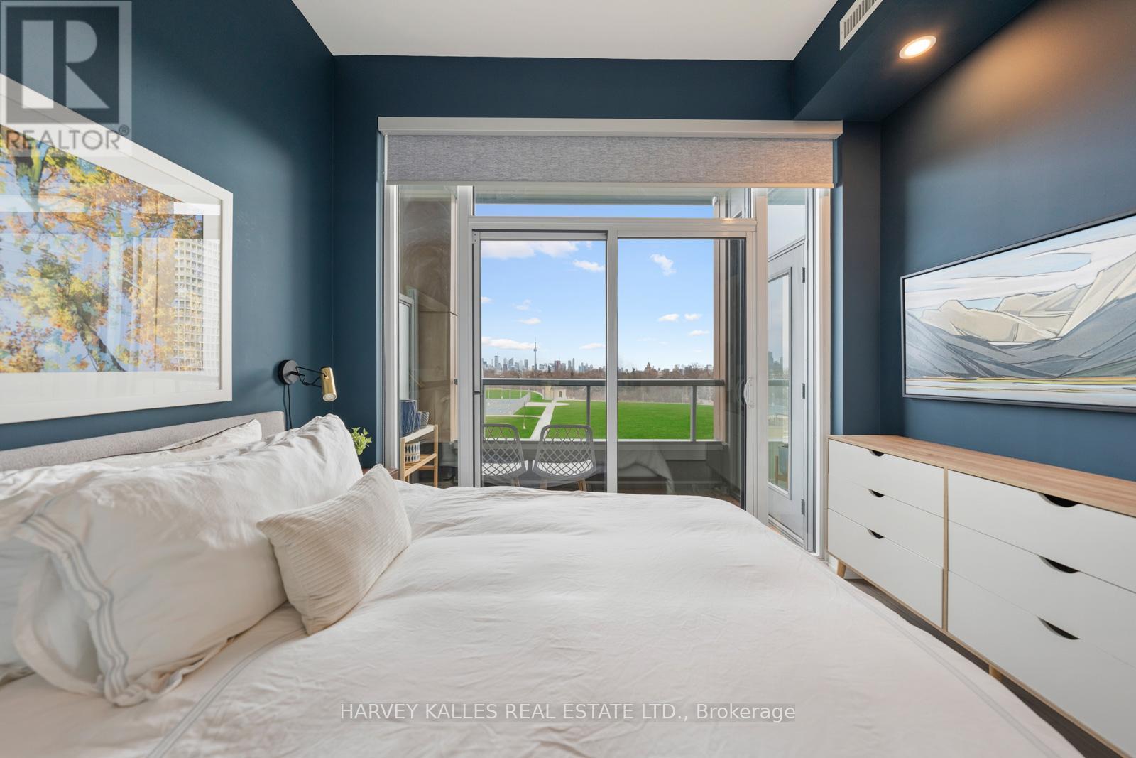 511 - 6 PARKWOOD AVENUE