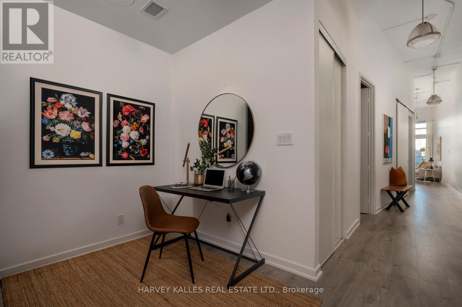 317 - 380 MACPHERSON AVENUE