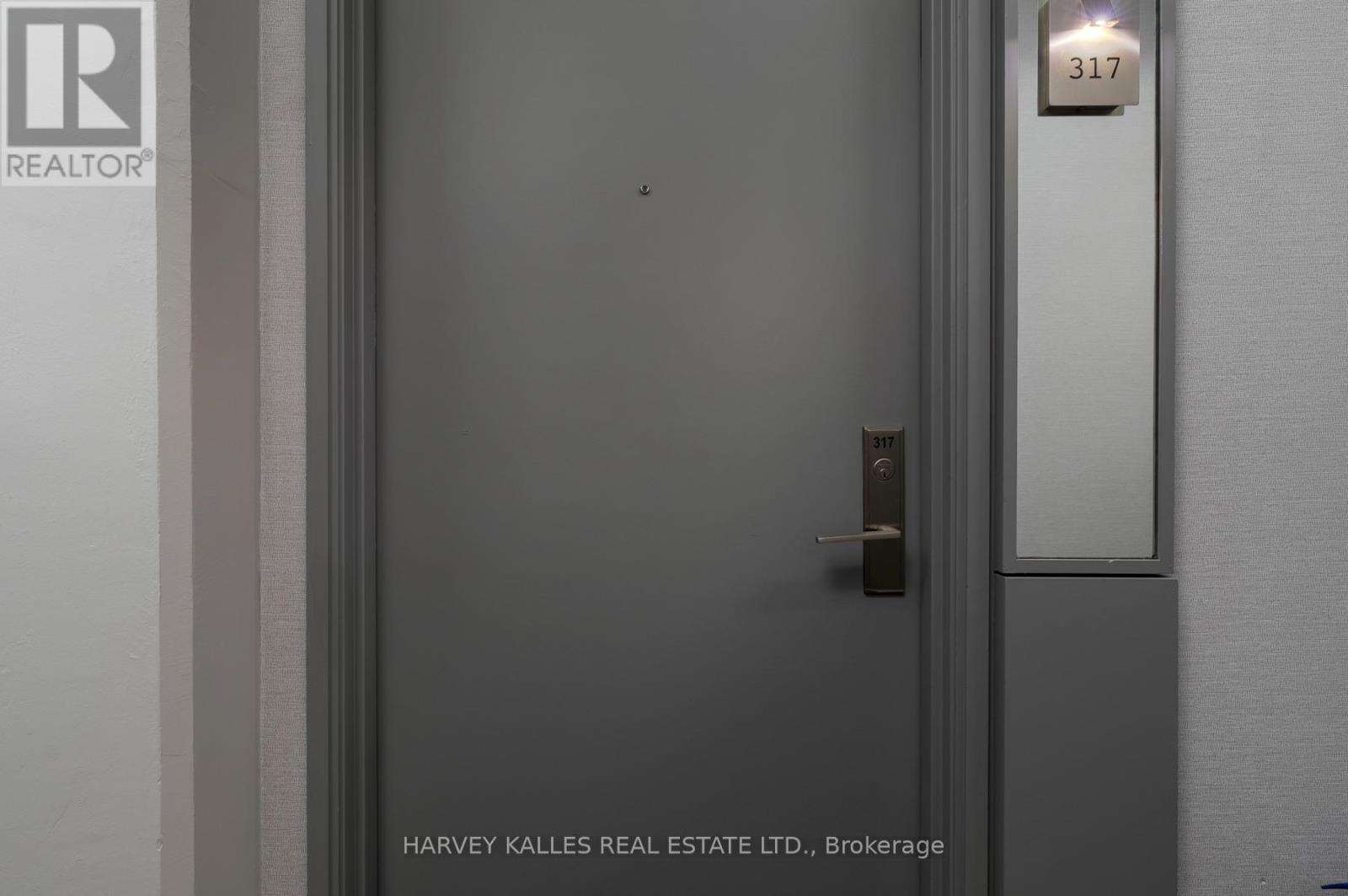 317 - 380 MACPHERSON AVENUE