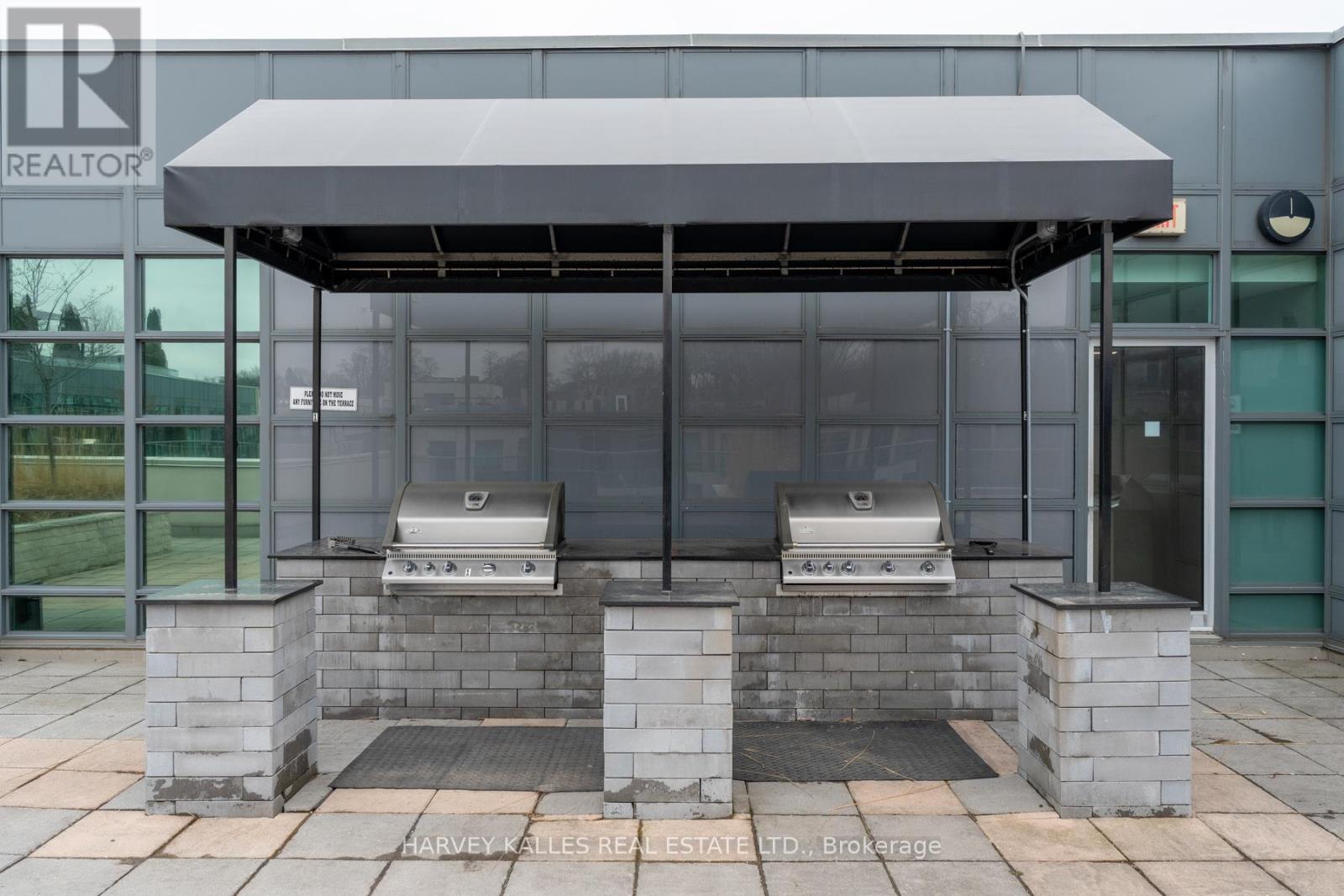 317 - 380 MACPHERSON AVENUE