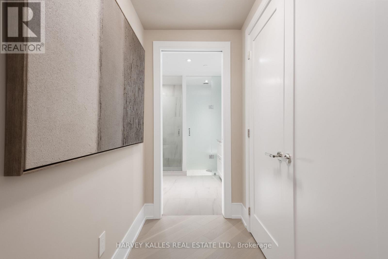 306 - 155 MERCHANTS' WHARF