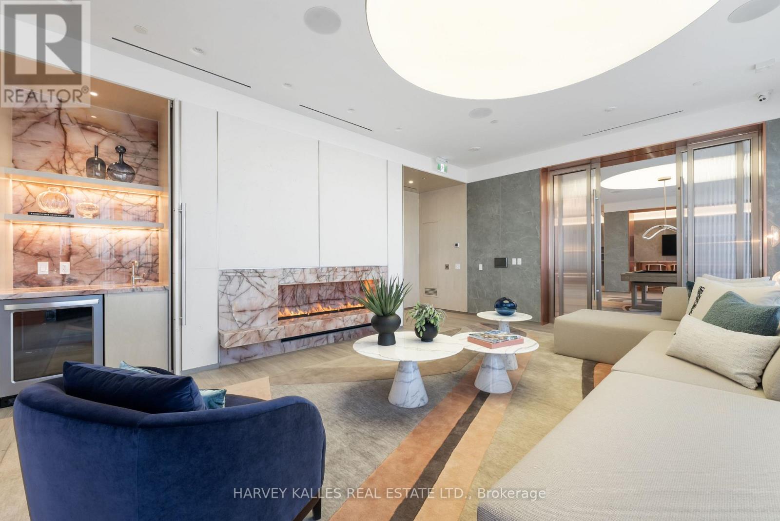 306 - 155 MERCHANTS' WHARF