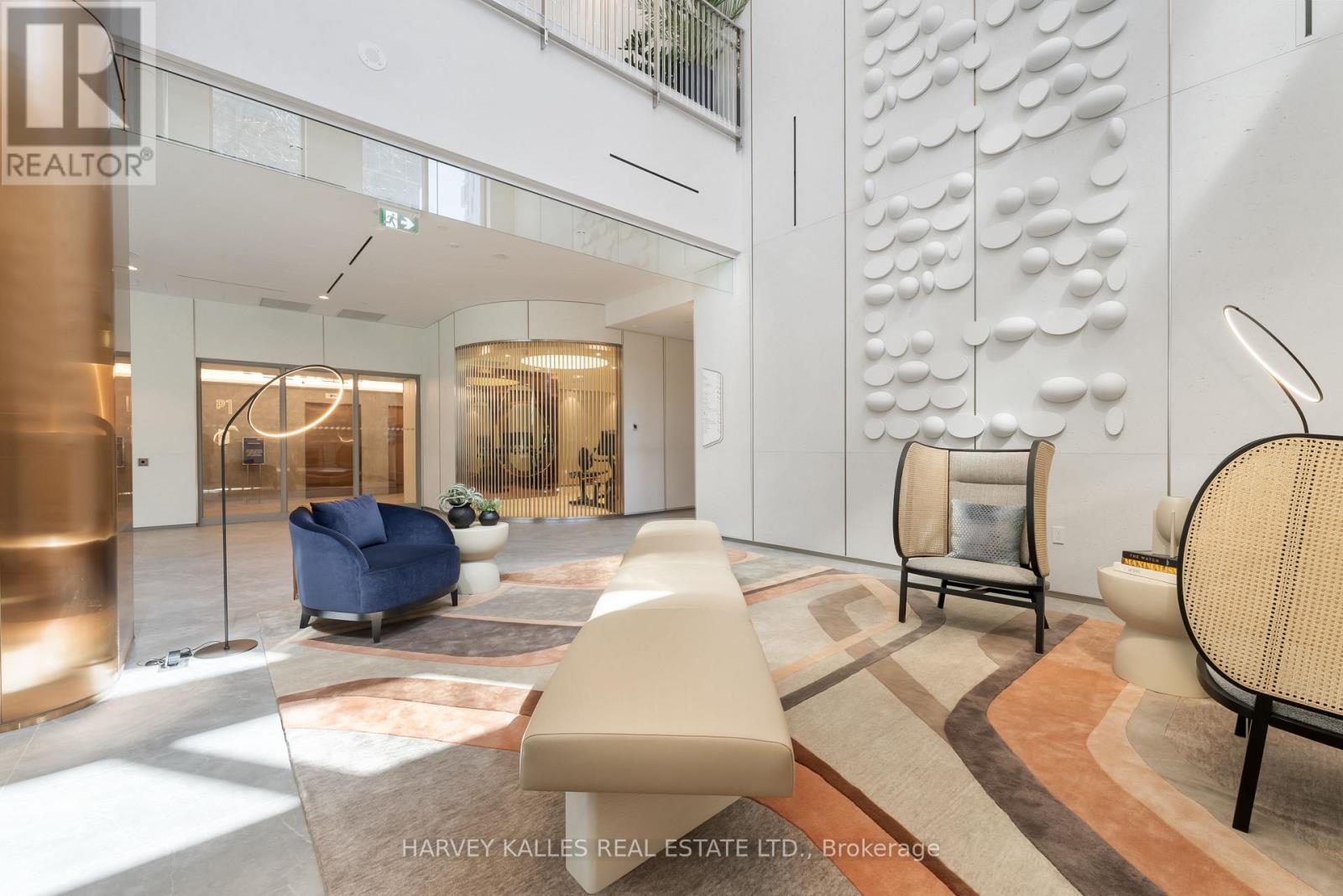 306 - 155 MERCHANTS' WHARF