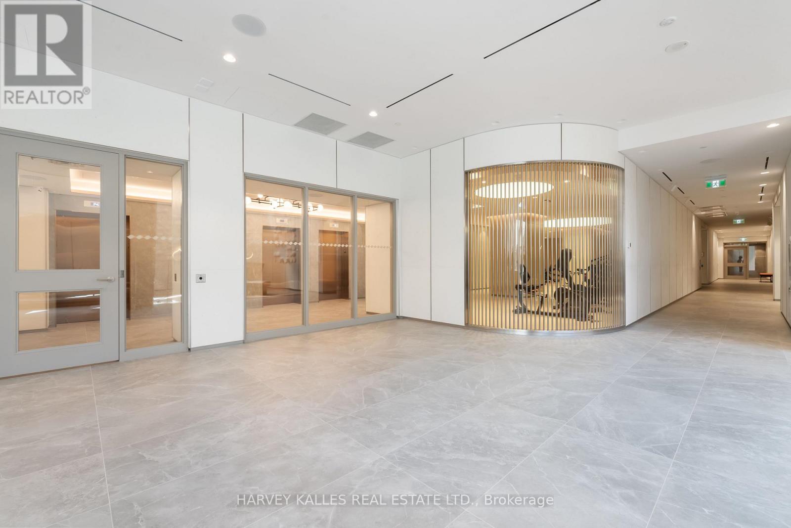 306 - 155 MERCHANTS' WHARF