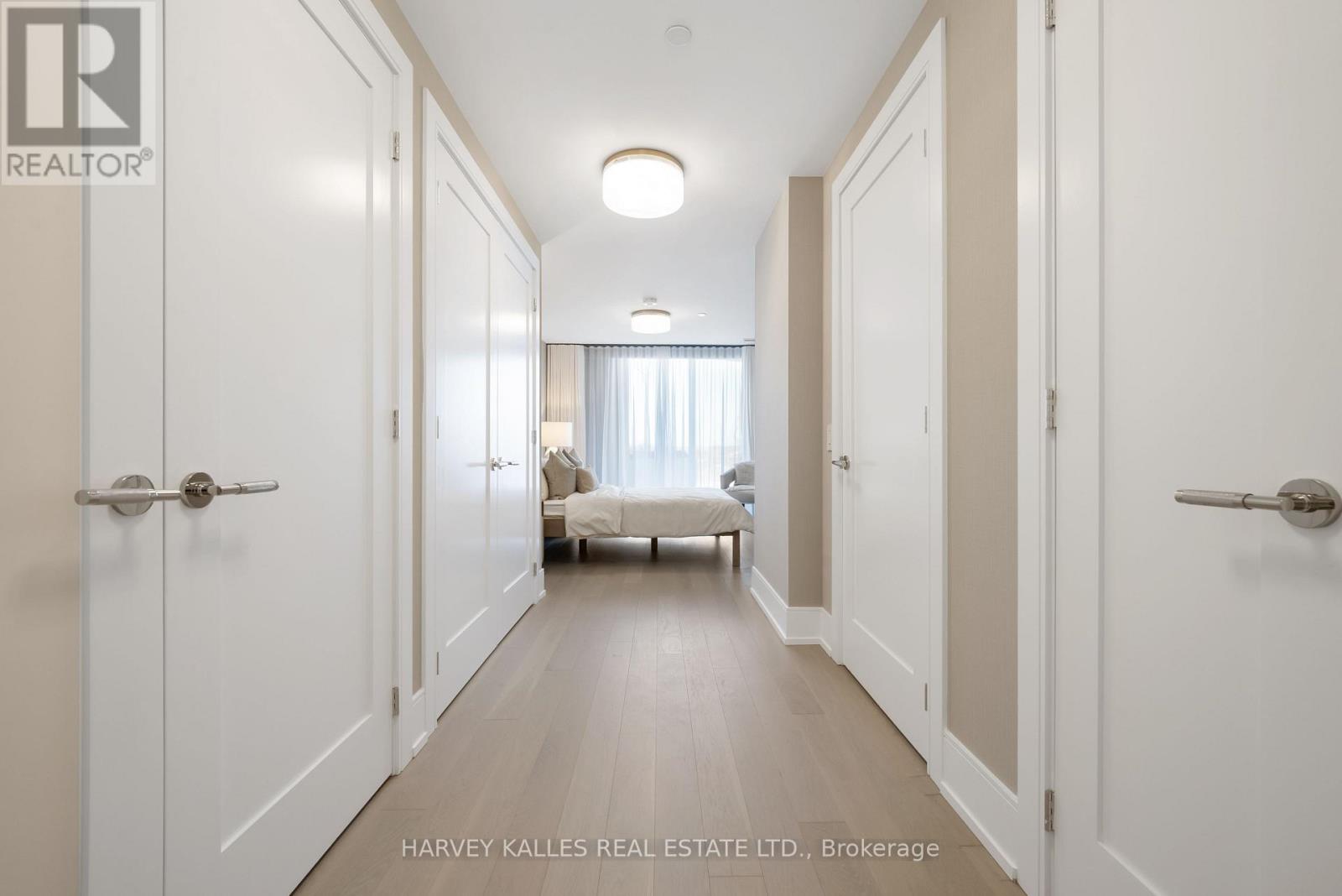 306 - 155 MERCHANTS' WHARF