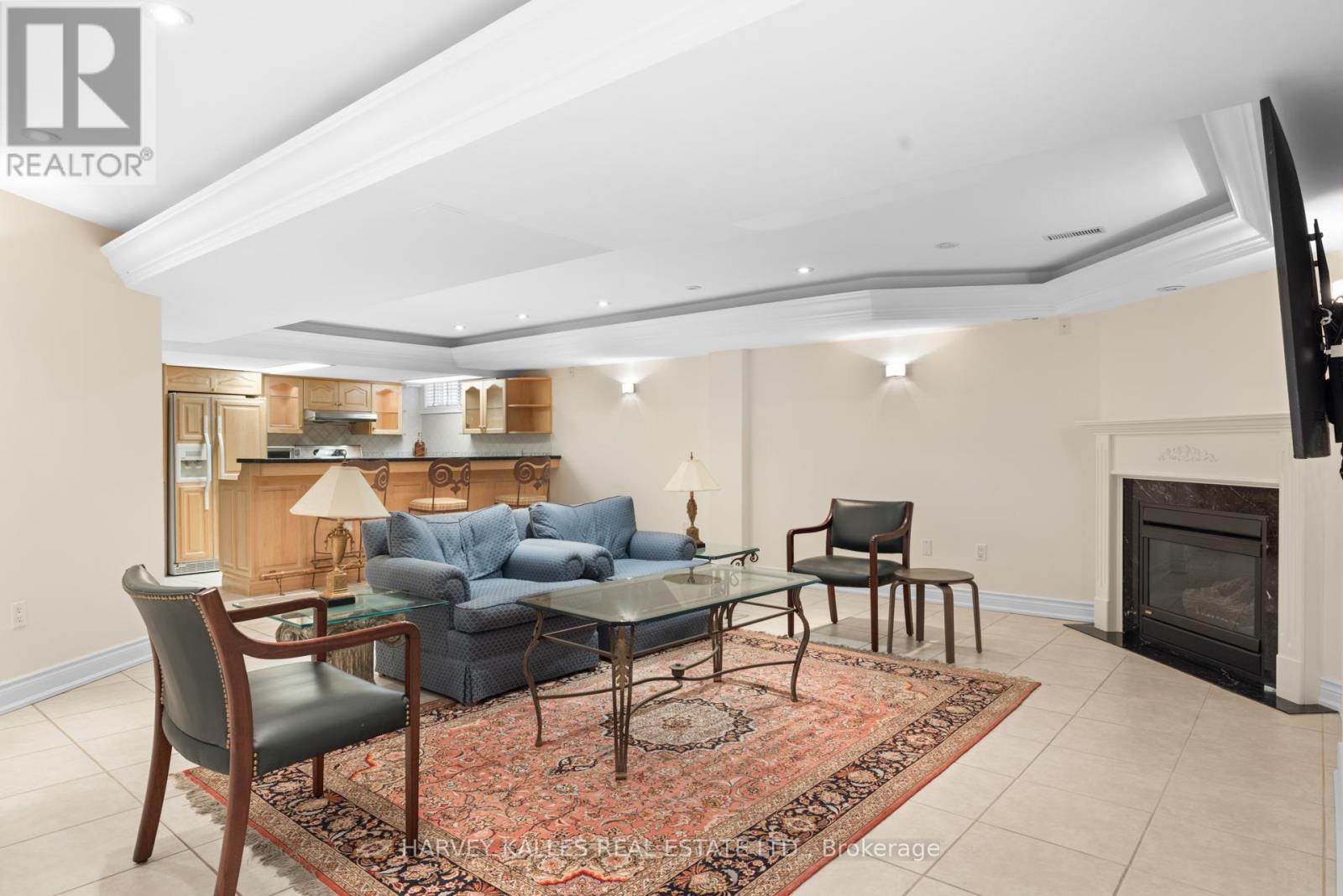 60 BOWAN COURT