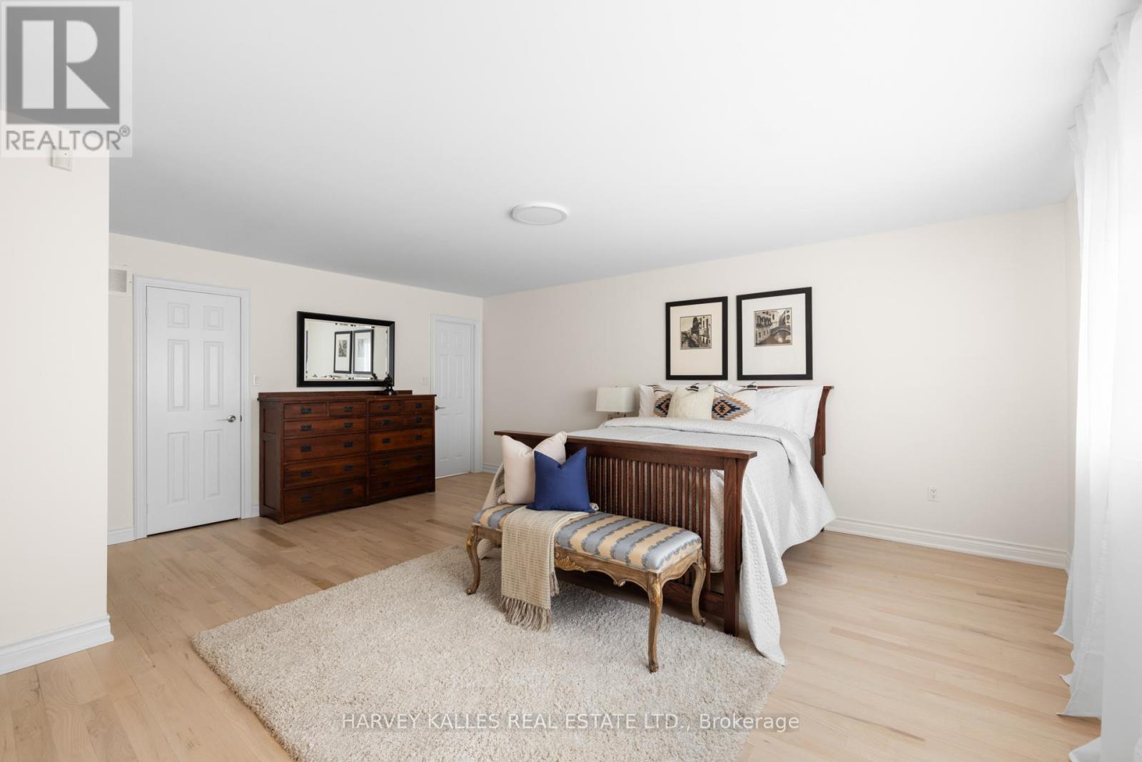 60 BOWAN COURT